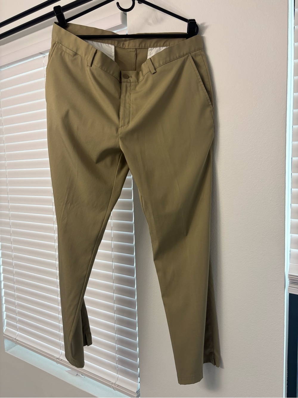 Nike Men's Golf/Dress Pants in Khaki 36x30